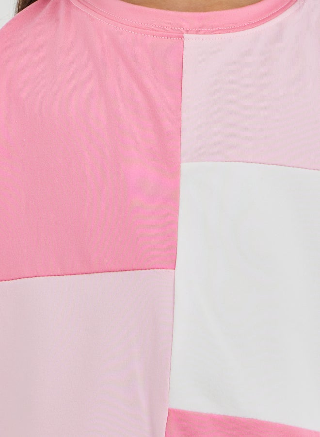 ستايلي طقم تي شيرت وشورت فضفاض ملون للبنات - Image 3