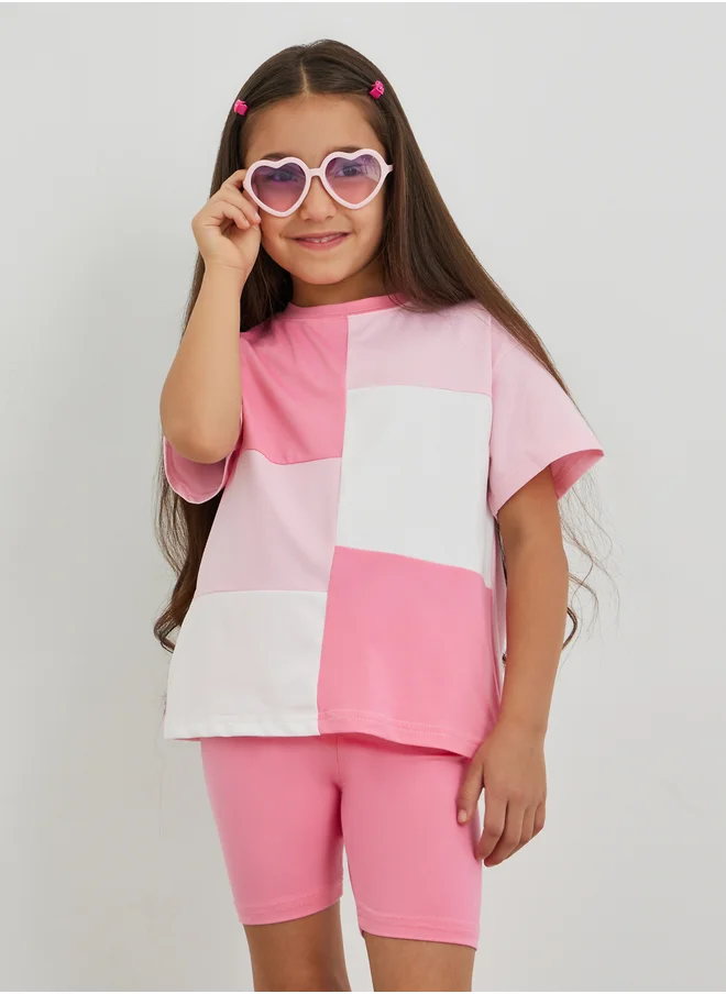 Styli Styli Girls Color Block Oversized T-Shirt and Shorts Set