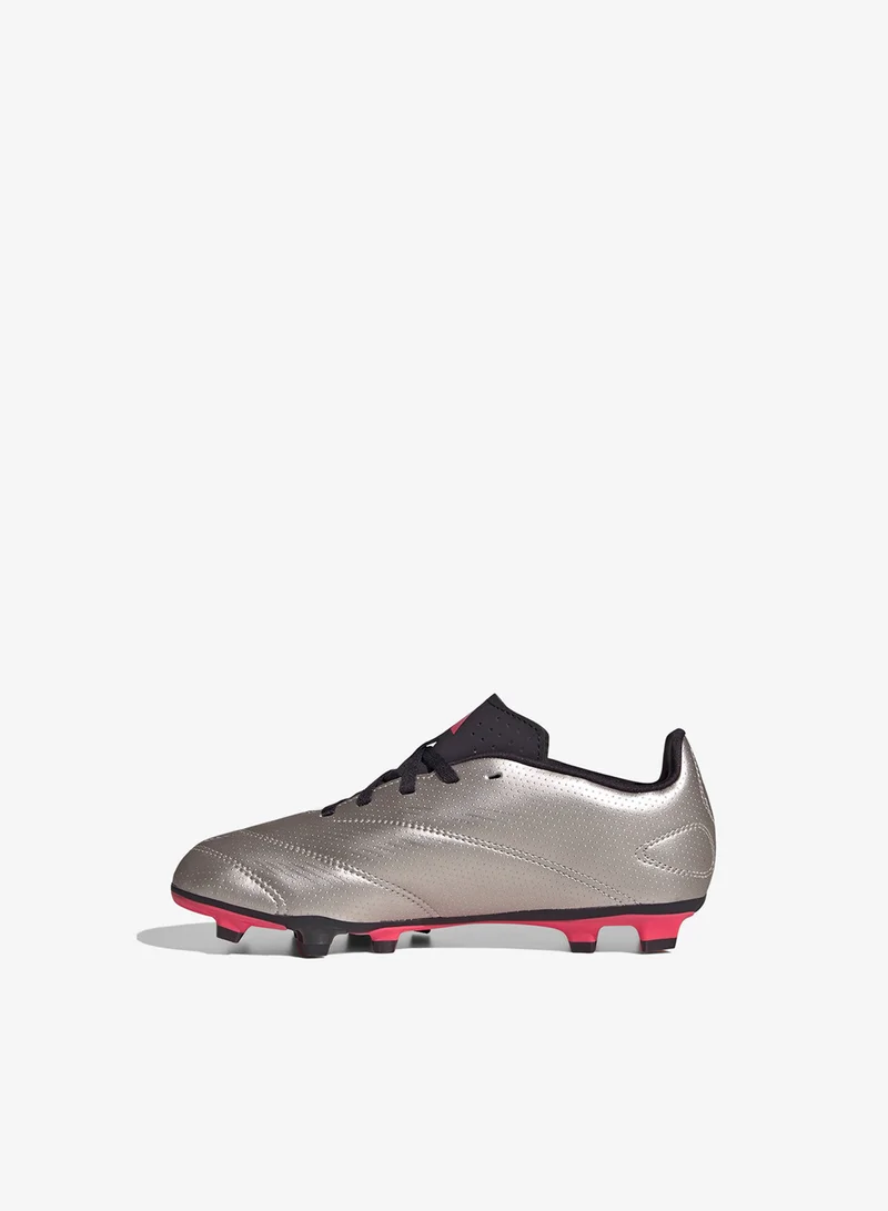 adidas أحذية كرة قدم للشباب