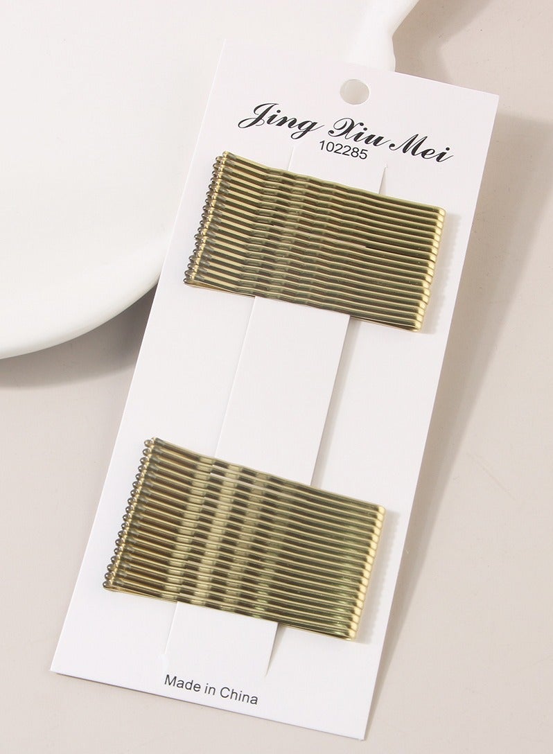 Mark Fairwhale Minimally Designed Side Fringe Clip 