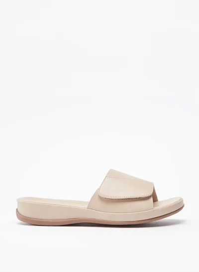 فلورا بيلا من شو إكسبرس Women All-Over Monogram Print Slide Sandals