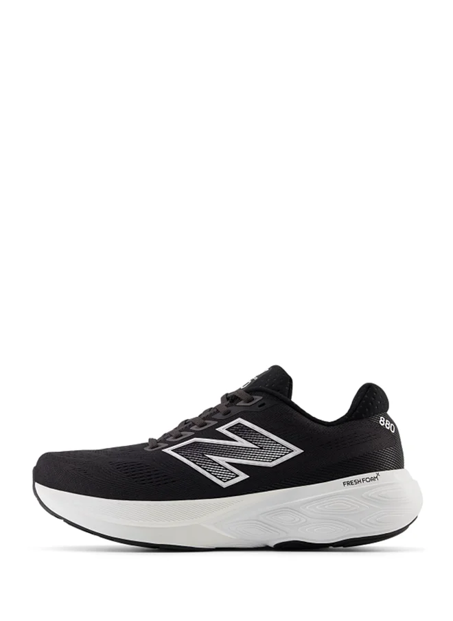 New Balance 880 Sports Shoes