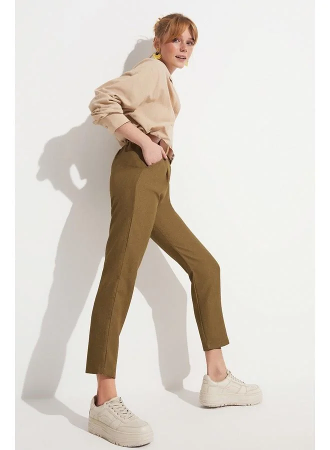 جون June Belted Pleated Detailed Trouser Khaki