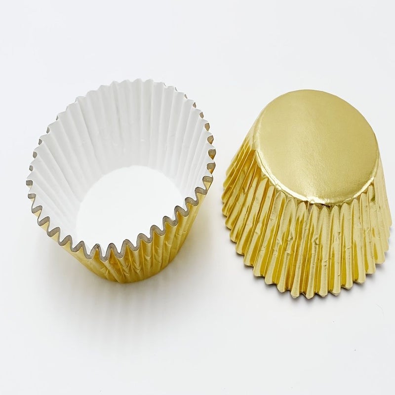 Golden Paper Cupcake Cups 50 Pcs Waterproof Oil Resistant Baking Cups - Image 2