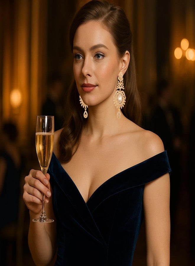 تتش ستون أقراط متدلية طويلة بتصميم بوليوودي هندي مذهل مرصعة بأحجار الراين البيضاء الصغيرة المستديرة والكبيرة البيضاوية، مطلية باللون الذهبي العتيق للنساء. - Image 2