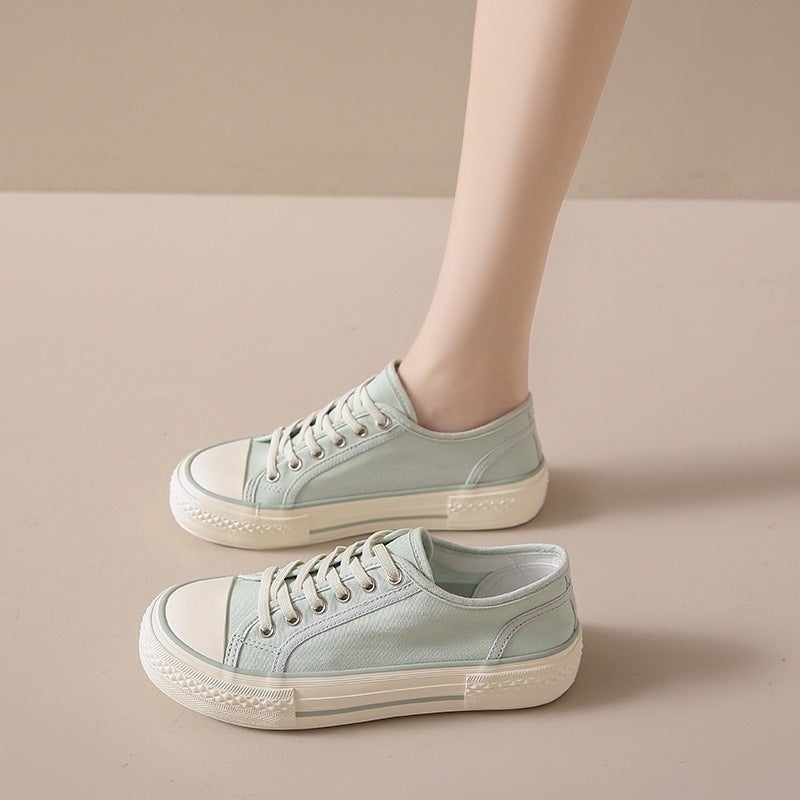 Basic Canvas Shoes 2024 Thin Breathable Student Flat Sneakers Women'S All-Match Trendy White Shoes - Image 1