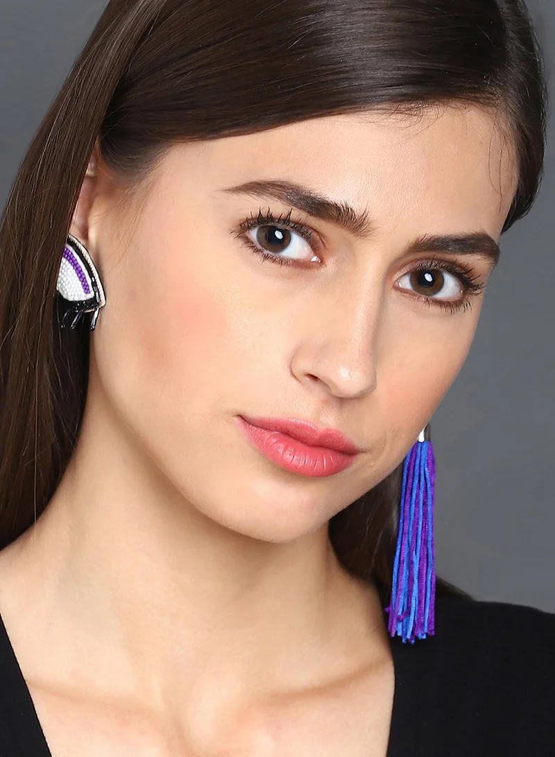 SOHI Blue & White Contemporary Mismatch Boho Artificial Drop Earring Jewellery