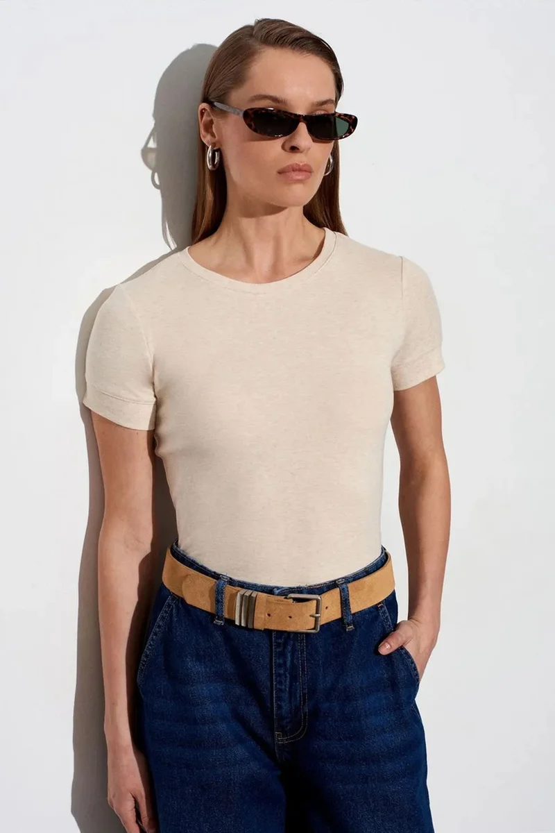 Dilvin Oatmeal Natural DILVIN Women's Slim Fit Crew Neck T-Shirt for Women | Best Price UAE