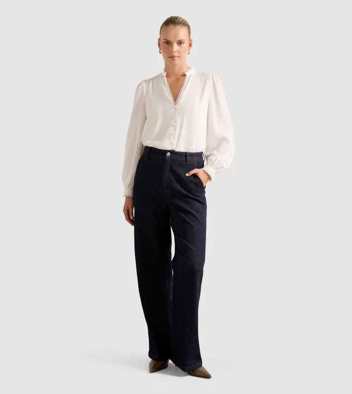 forever new  SHERRY Lace Long Sleeves Top for Women | Best Price UAE