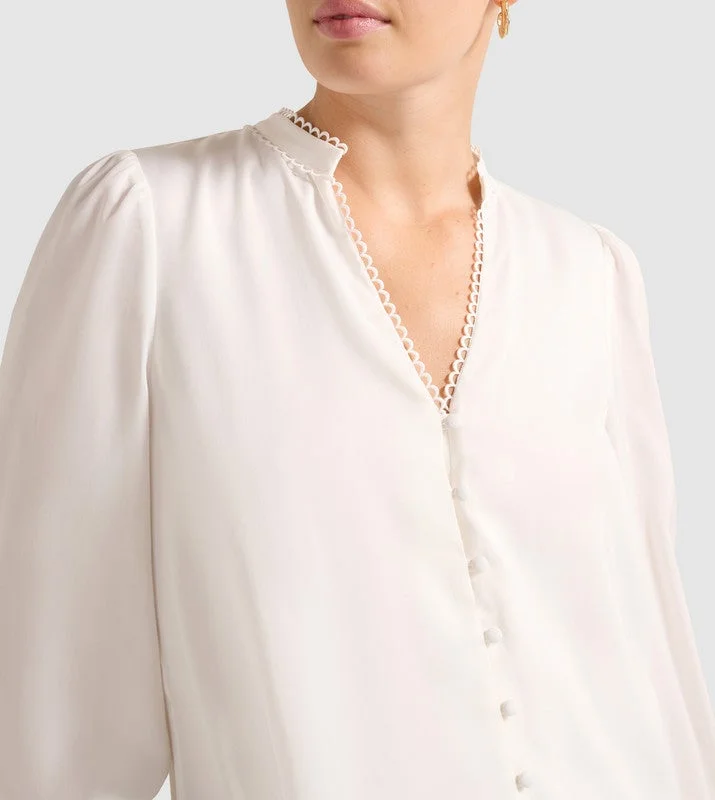 forever new  SHERRY Lace Long Sleeves Top for Women | Best Price UAE