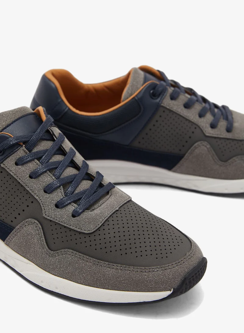 روبرت وود سنيكرز كاجوال