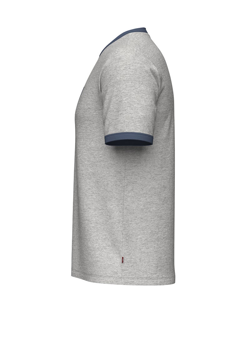 ليفايز تيشيرت ليفايز رجالي مطبوع بياقة دائرية - Image 3