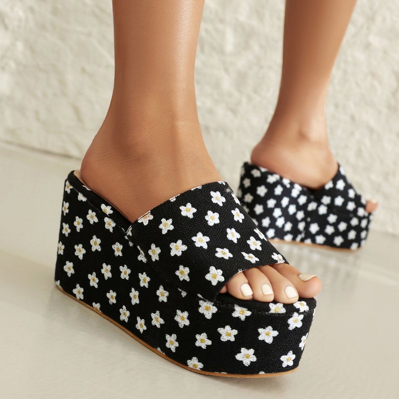 2024 Cloth Face Color Thick Bottom 33-50 Heightened Wedge Outgoing Women'S Sandals - Image 2