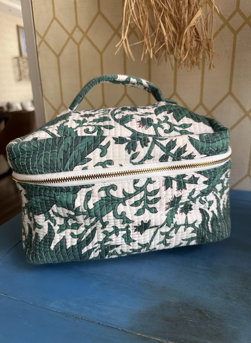 Kyshmysh QUILTO MAKEUP BAG