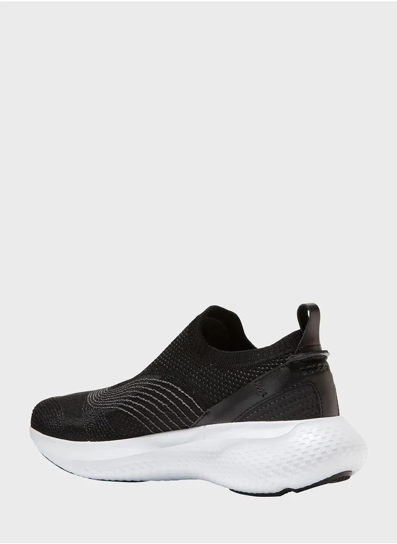 كول هان Motion Low Top Sneakers