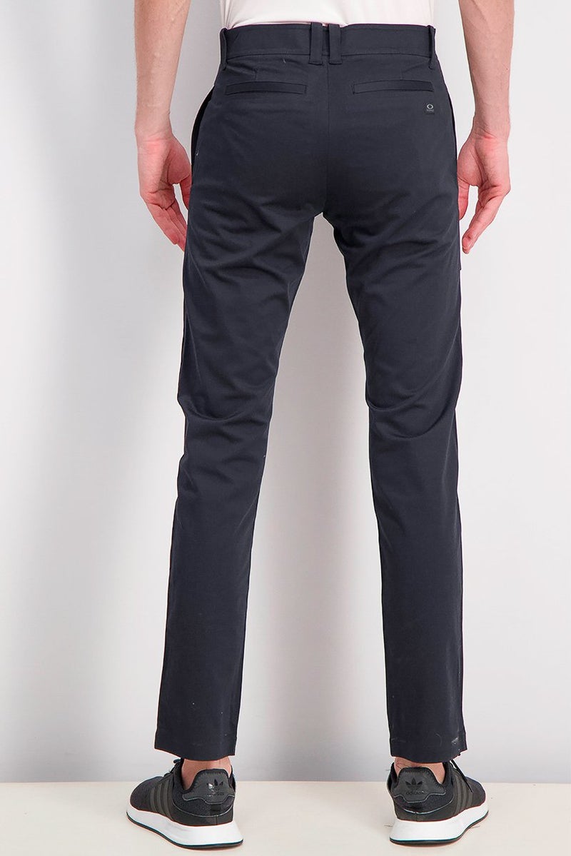 OAKLEY Men Halo Slim Fit Chino Pants, Blackout - Image 4