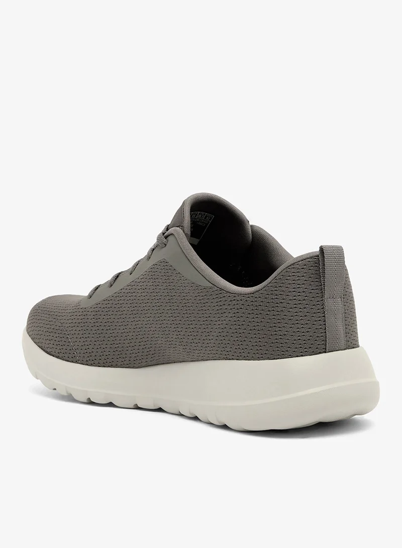 سكيتشرز جو ووك ماكس