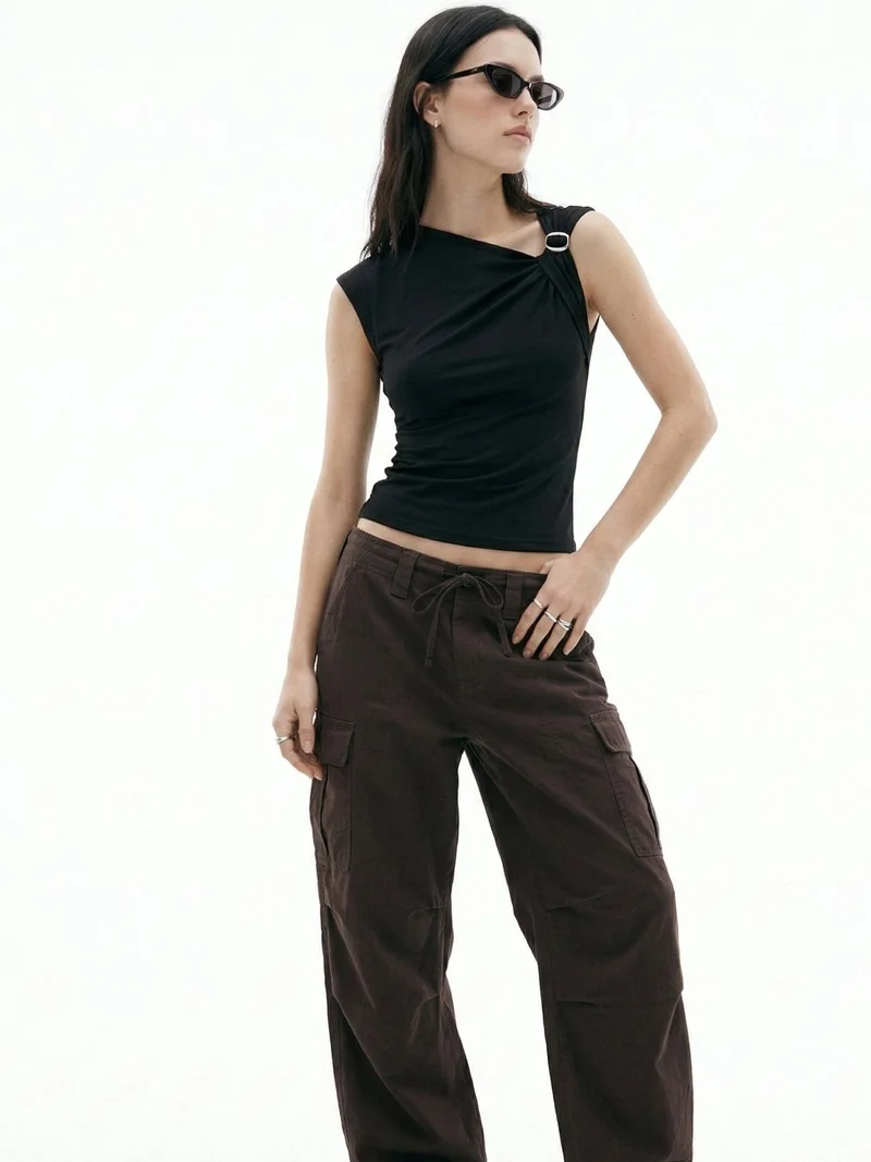 Black One Side Twisted Metal Trim Strap Top