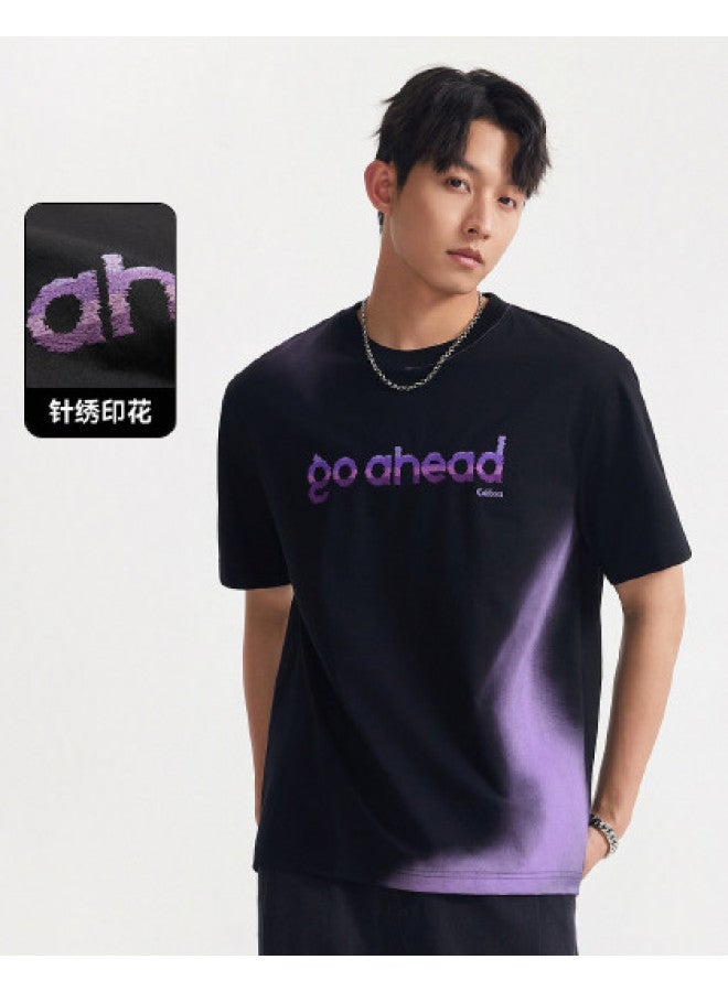 Cabbeen Men's Short Sleeve T-shirt Gradient Color Block Smudged Random Needle Embroidery Letter Short Sleeve T-shirt Men - Image 1