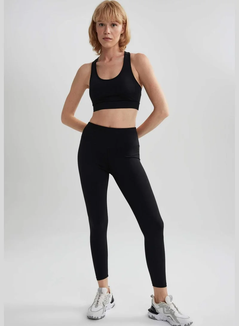 ديفاكتو Woman Crew Neck Sleeveless Knitted Bra