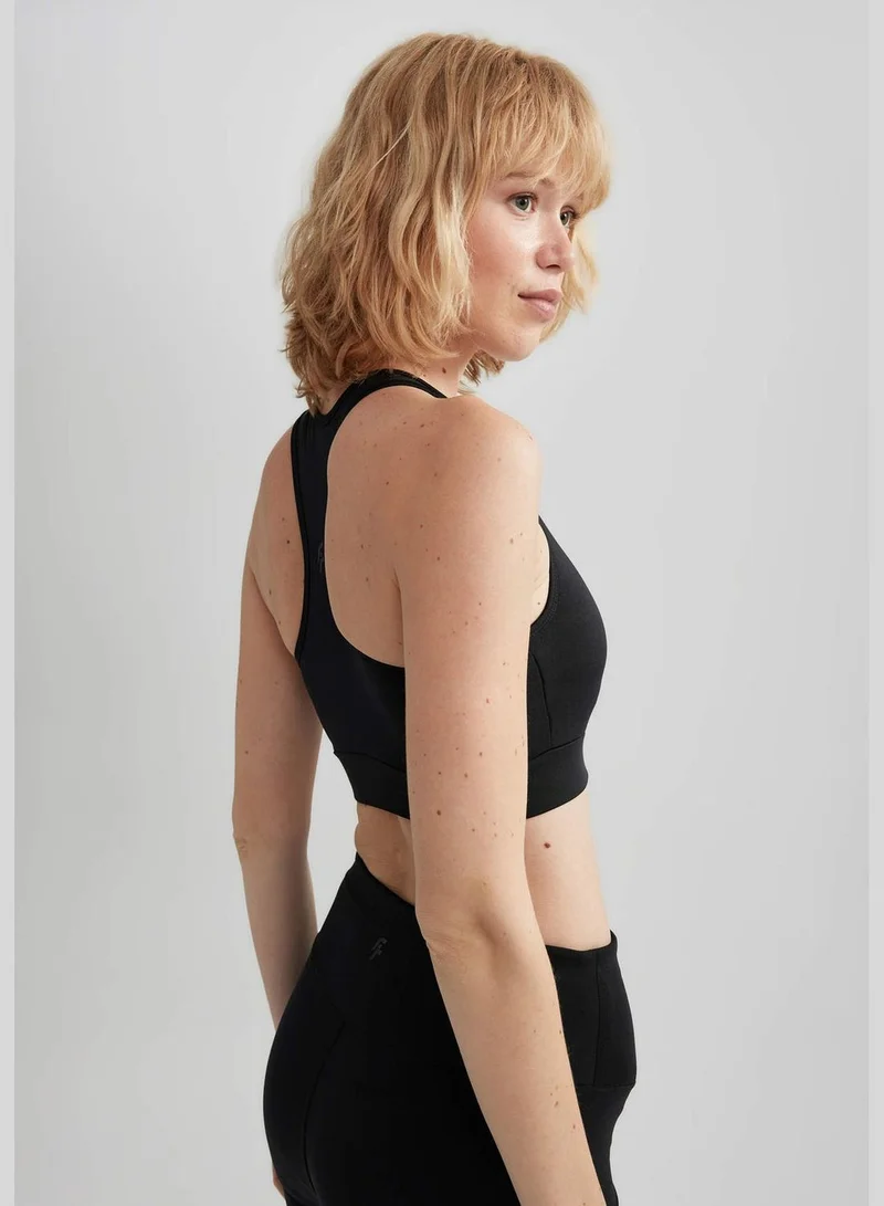 ديفاكتو Woman Crew Neck Sleeveless Knitted Bra