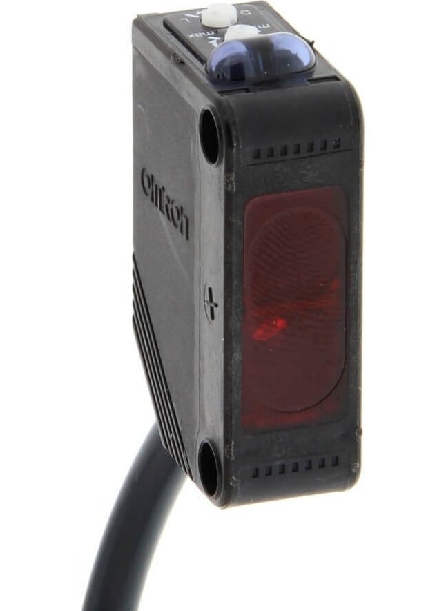 Omron E3Z-R81 