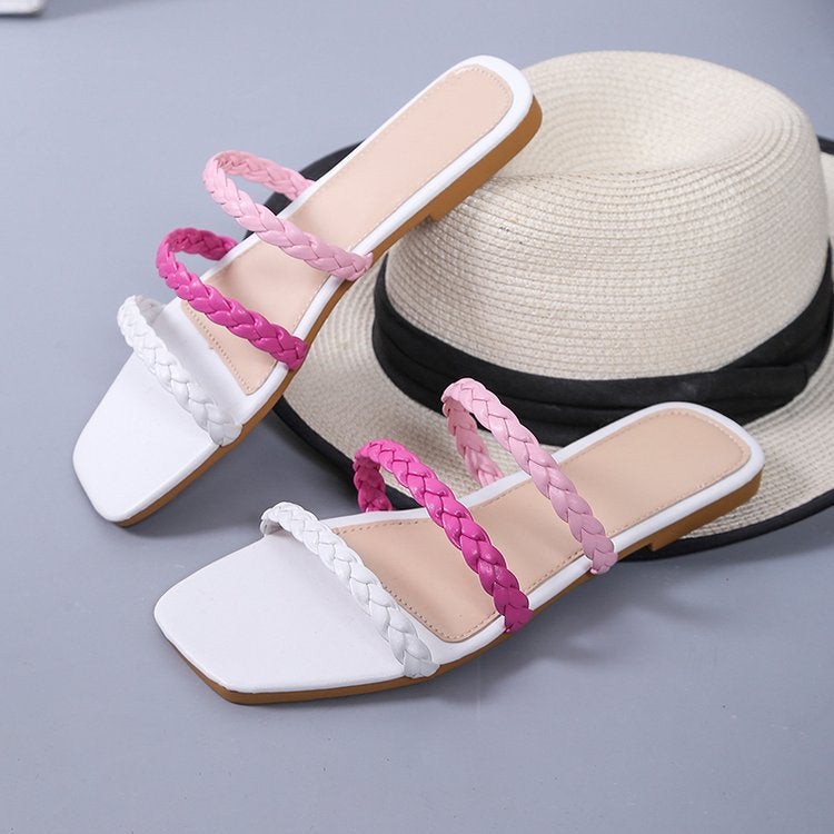 Summer Independent Station Flat Woven Hollow Slippers Women'S Large Size Color Matching Outer Wear Beach Sandals Women'S Shoes - Image 4