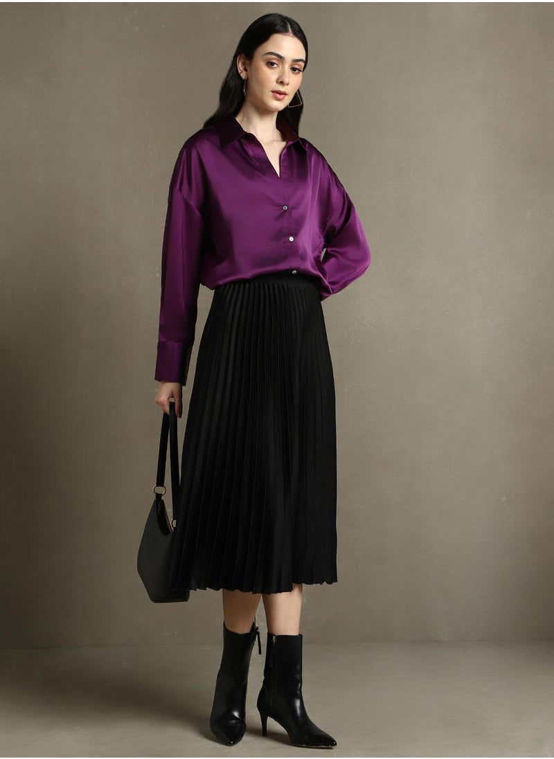 Dennis Lingo Purple Relaxed Fit Shirts Solid design crafted from Satin featuring Long Sleeves with Button closure.  - Image 5