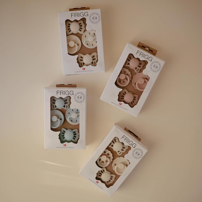 FRIGG مجموعة مصاصة الأطفال الأولى من FRIGG  بتصميم قلب زهور 4 قطع  مصنوعة في الدنمارك  خالية من BPA  بلون وردي  06 أشهر - Image 5