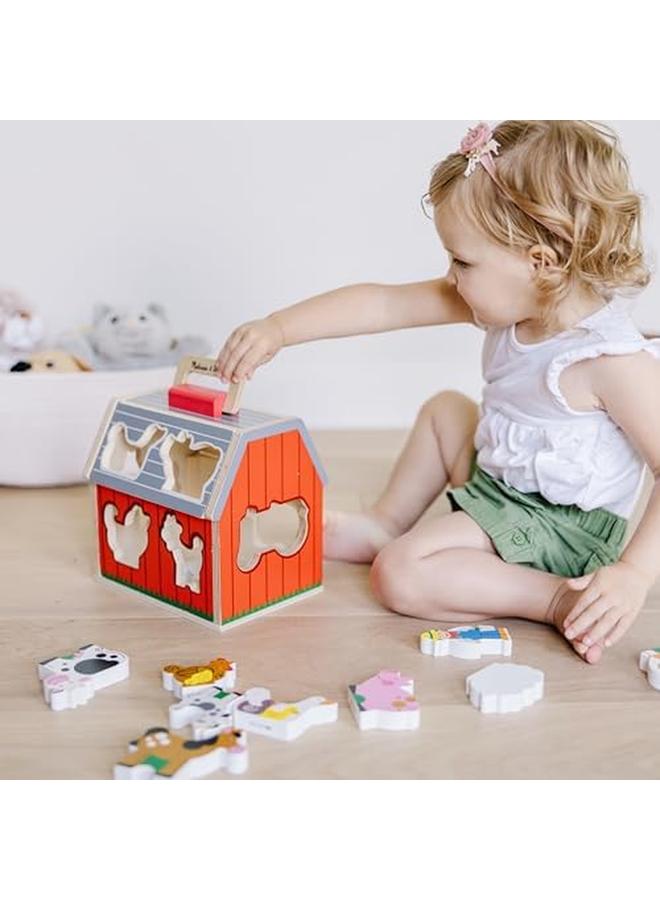 ميليسا آند دوج لعبة خشبية لفرز الحظيرة مع سقف قابل للطي ومقبض 10 قطع لعب خشبية للمزرعة متعددة - Image 2