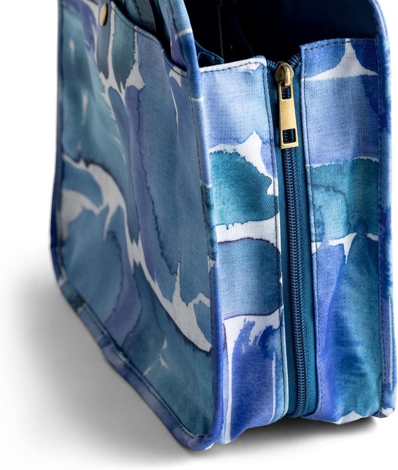 DaySpring  Oilcloth Organizational Bag Blue 12 x 10 - Image 2