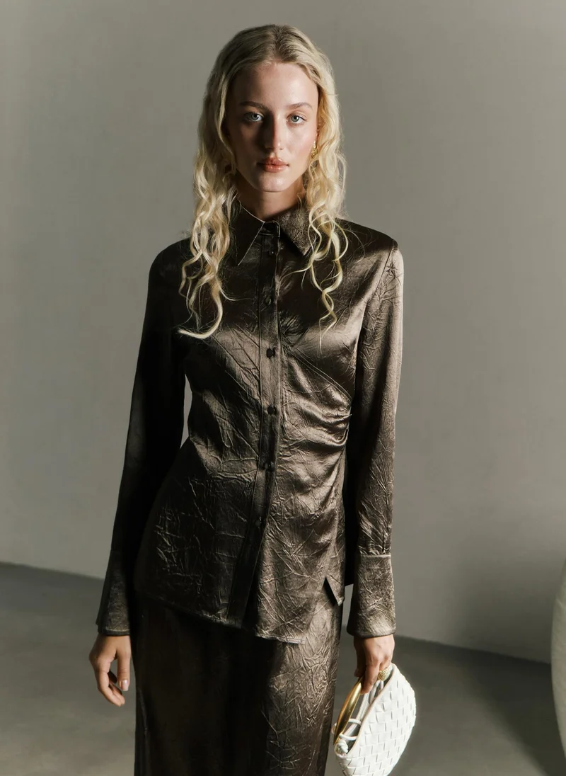 Lichi Fitted shirt in crinkled-effect fabric