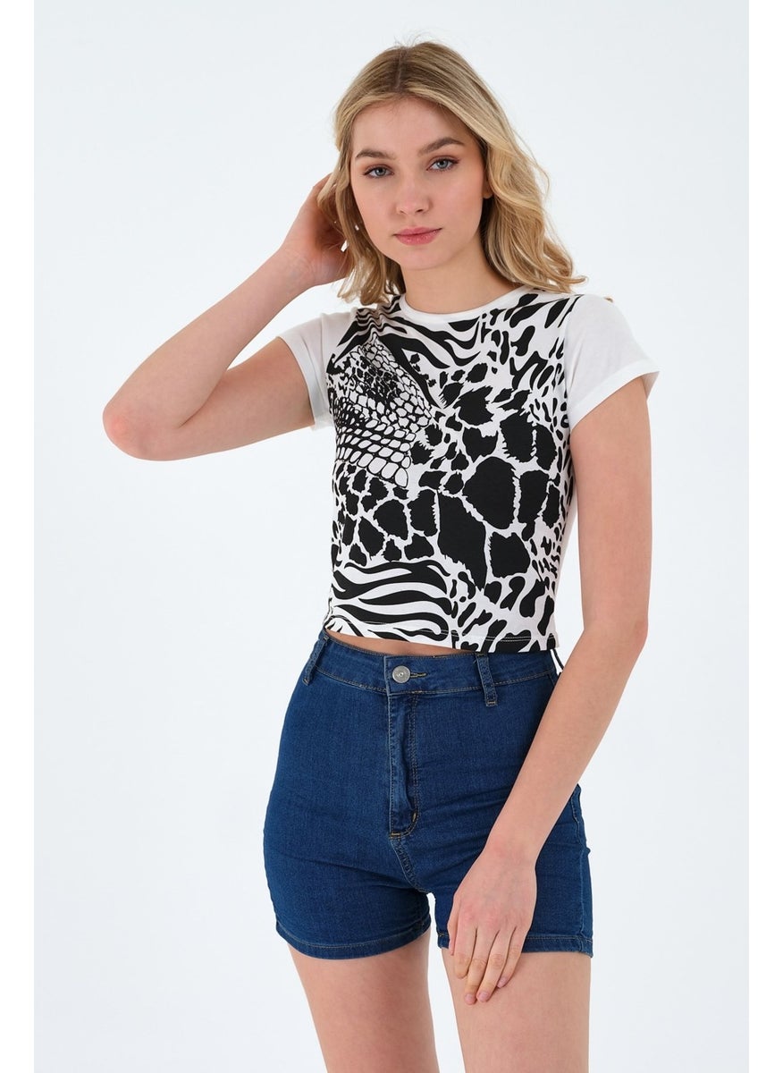 Printed Crop Women's T-Shirt - pzsku/ZD7C0EBBB612EAD2A3789Z/45/_/1730362710/8cc16c8d-91a0-4ccb-bd96-a3b6f4e2f24b