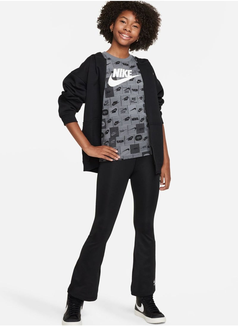 Nike - Youth Nsw Club Seasonal Aop T-Shirt - Image 1