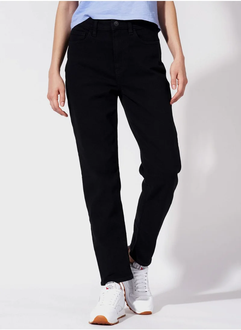 امريكان ايجل High Waist Mom Jeans