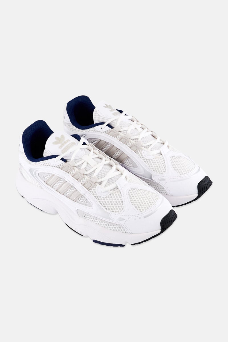 adidas Originals Men Ozmillen Lace Up Outdoor Shoes, White - Image 2