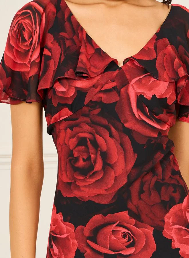 Styli Rose Print Cape Sleeves V Neck A-Line Maxi Dress