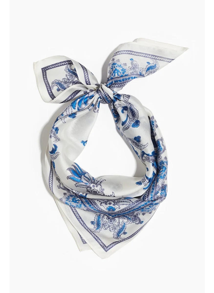 اتش اند ام Patterned Scarf