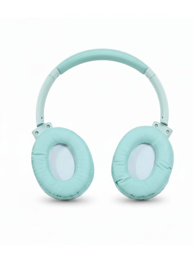 The GX-2 headphones deliver a powerful audio experience with deep, clear bass, in a comfortable, full-ear design. They support wireless connectivity and feature LED lighting. - Image 2