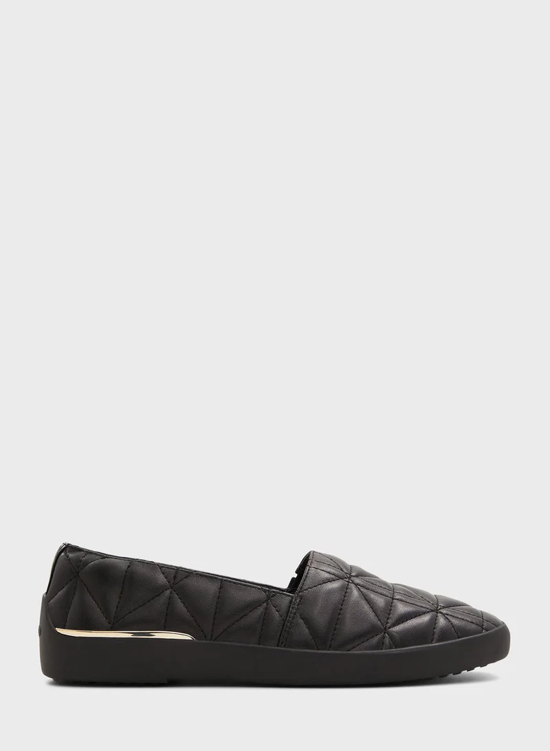 ALDO Quilten Moccasins