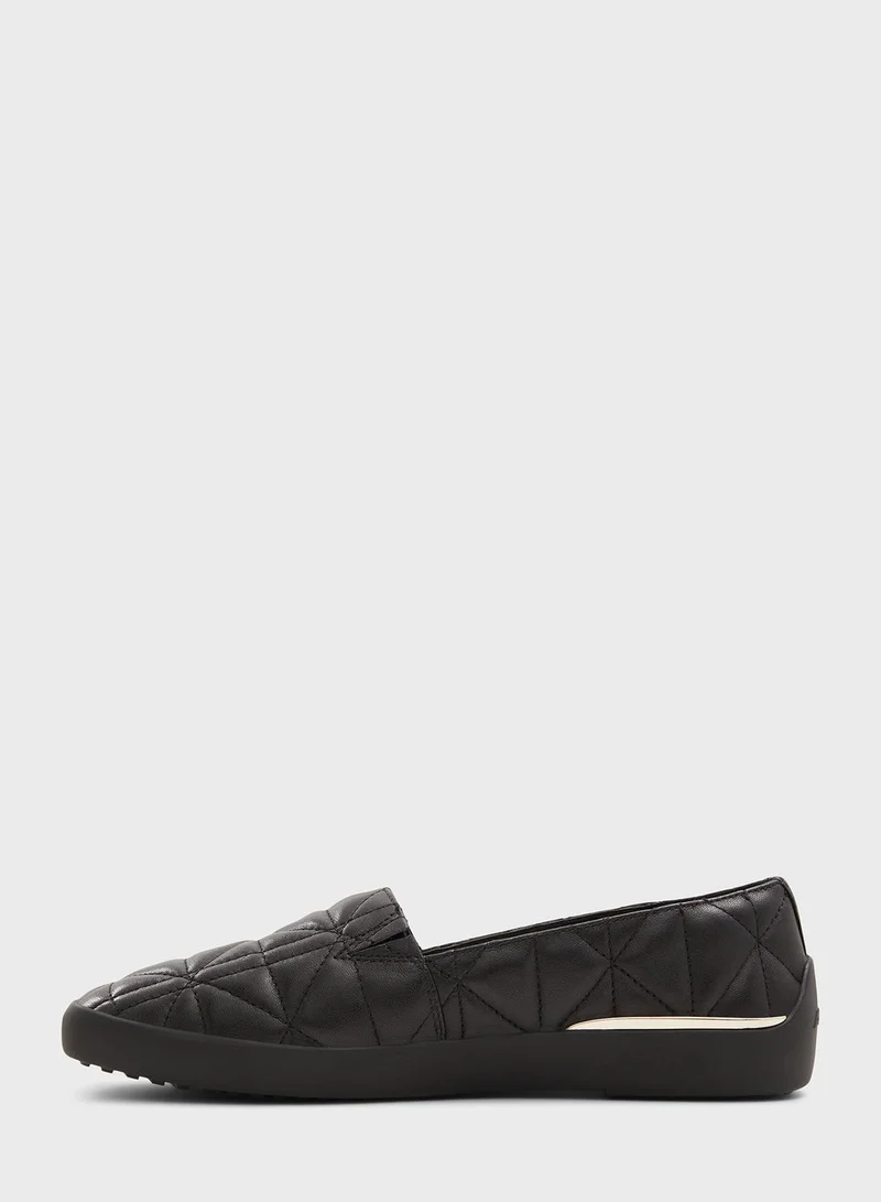 ALDO Quilten Moccasins