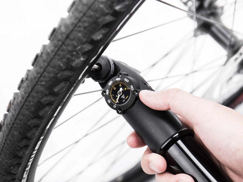Topeak Mountain TT Twin Turbo Mini Pump with Gauge, 60 Psi / 4 Bar, Fits Presta, Schrader, and Dunlop valves - Image 4