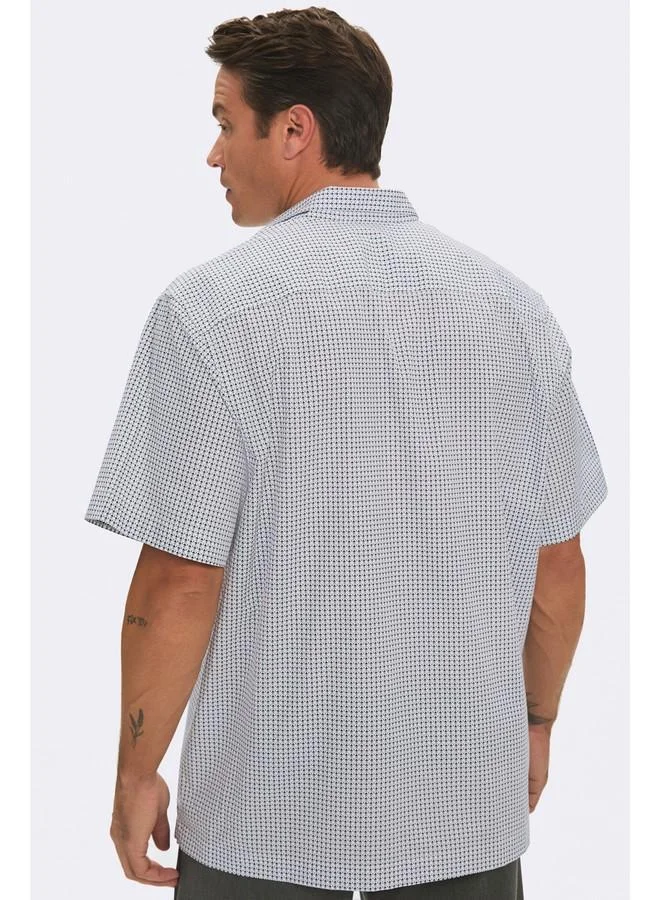 JUNE June Exclusive Men Oversize Short Sleeve Patterned Shirt White