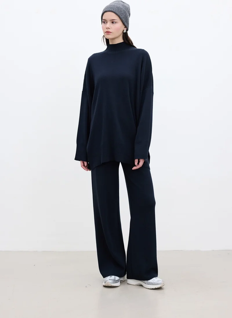 مانوكا Oversized High Neck Sweater Navy Blue