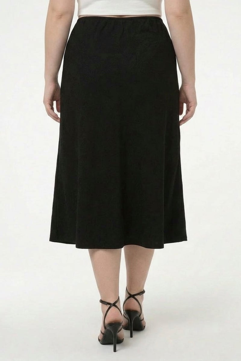 bebe Women Solid Maxi Skirt, Black - Image 4