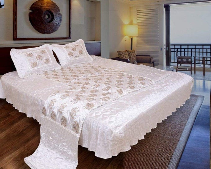 SATIN GOLD PRINTED 310 TC WEDDING BEDDING SET BEDSHEET WITH 2 PILLOW COVERS 1 AC COMFORTER FOR HOME LIVING ROOMSET OF 4PC HATHIELEPHANT PRINTWHITE