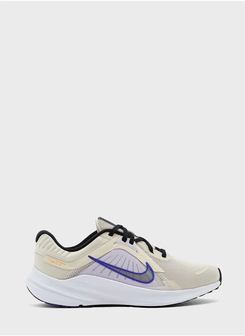 Nike Quest 5