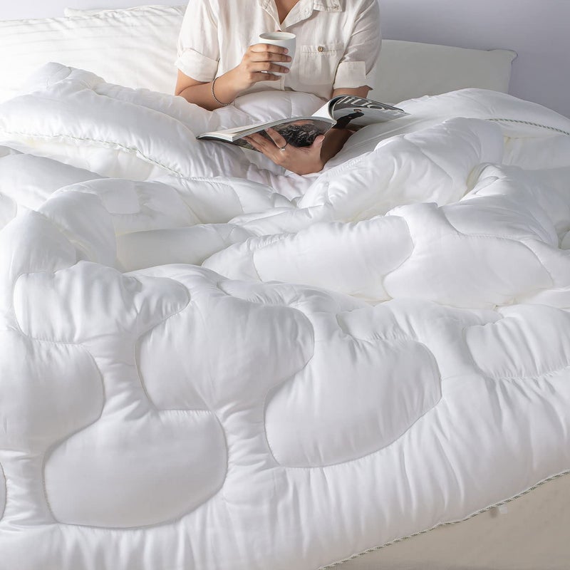 SPREAD SPAIN SPREAD SPAIN Tencel Lyocell Fibre Summer AC Tencel Quilt with 200 GSM Super Soft Cosy Comfort for All Seasons QuiltComforter White Double 90x108 Inches  - Image 2