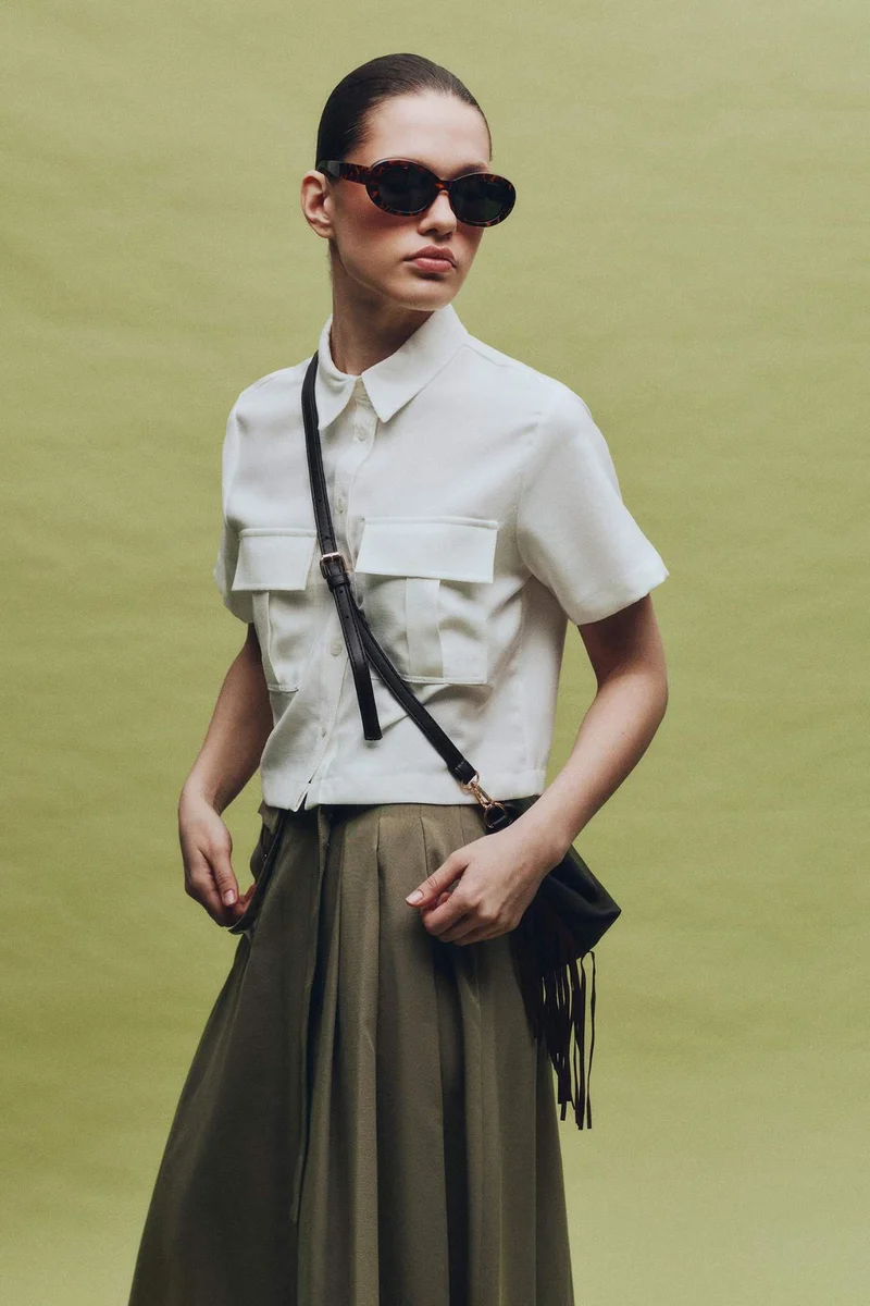 ديفاكتو Tencel Short Sleeve Crop Shirt