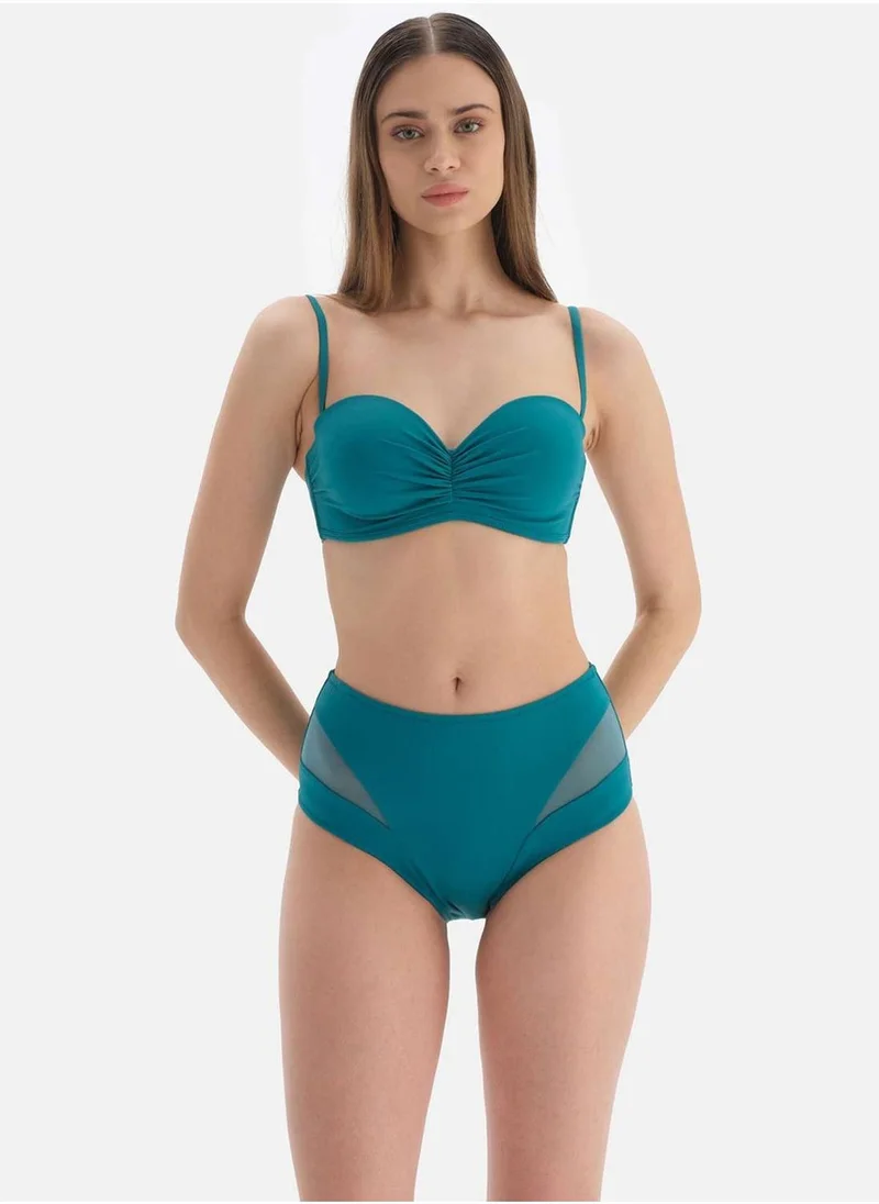 dagi High Leg Bikini Top
